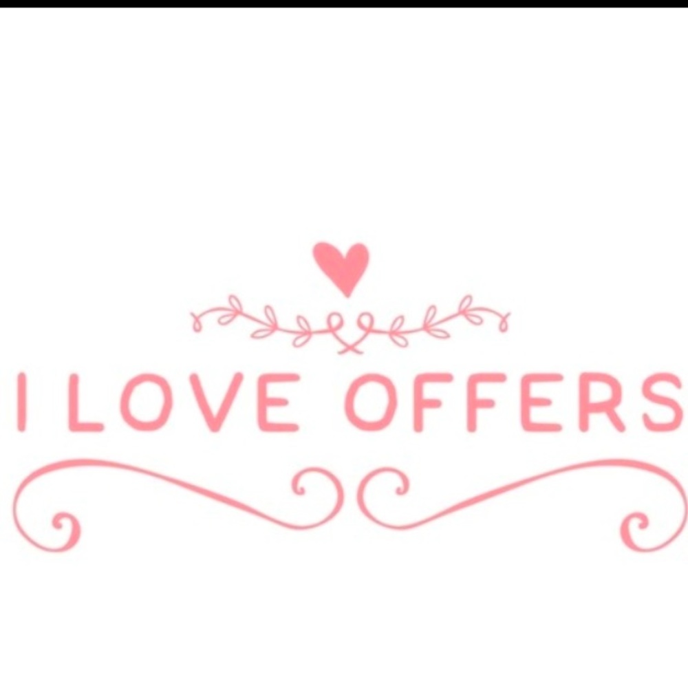 Please make me your offer on any available item ❤️